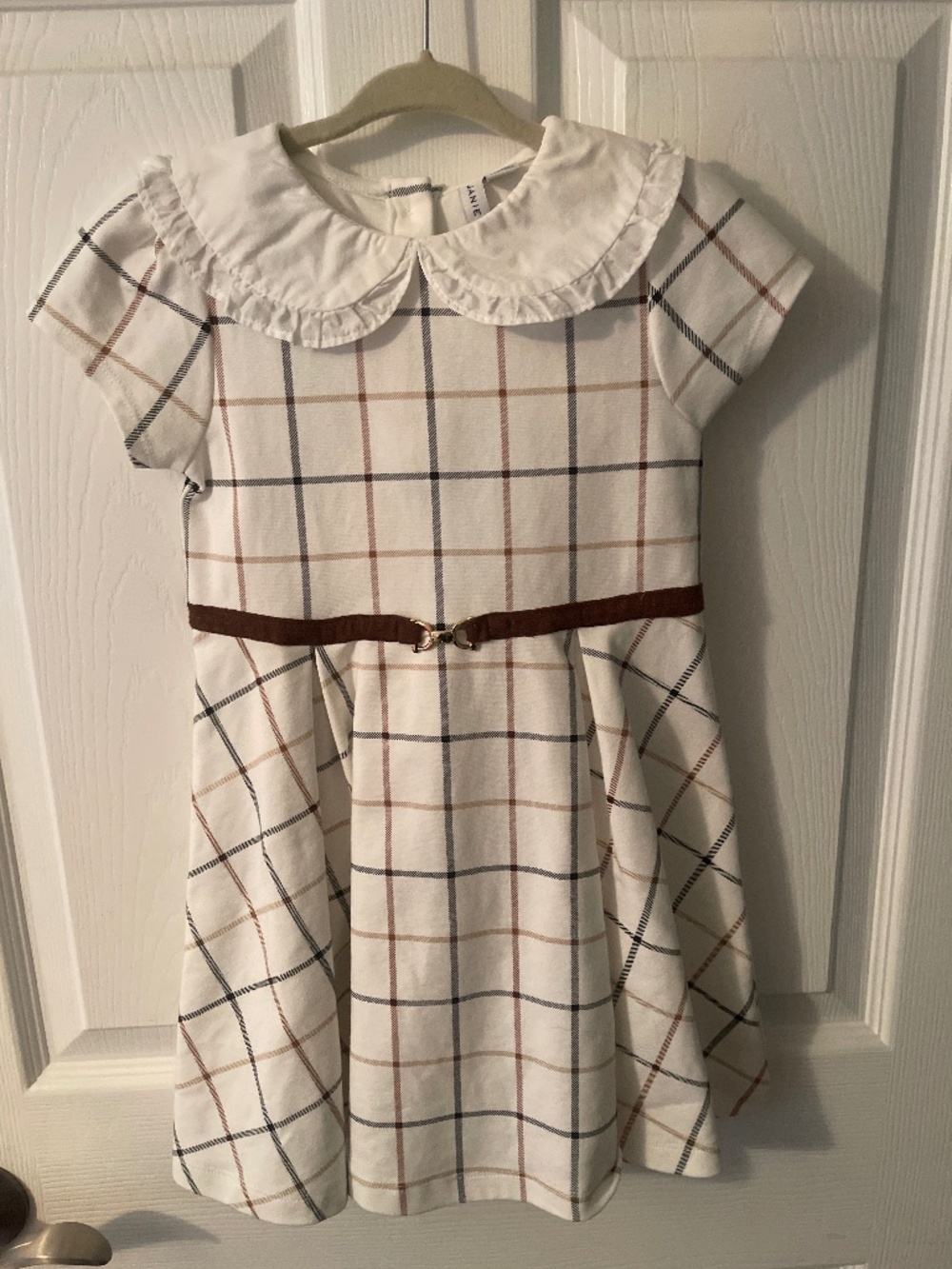 Girls dress